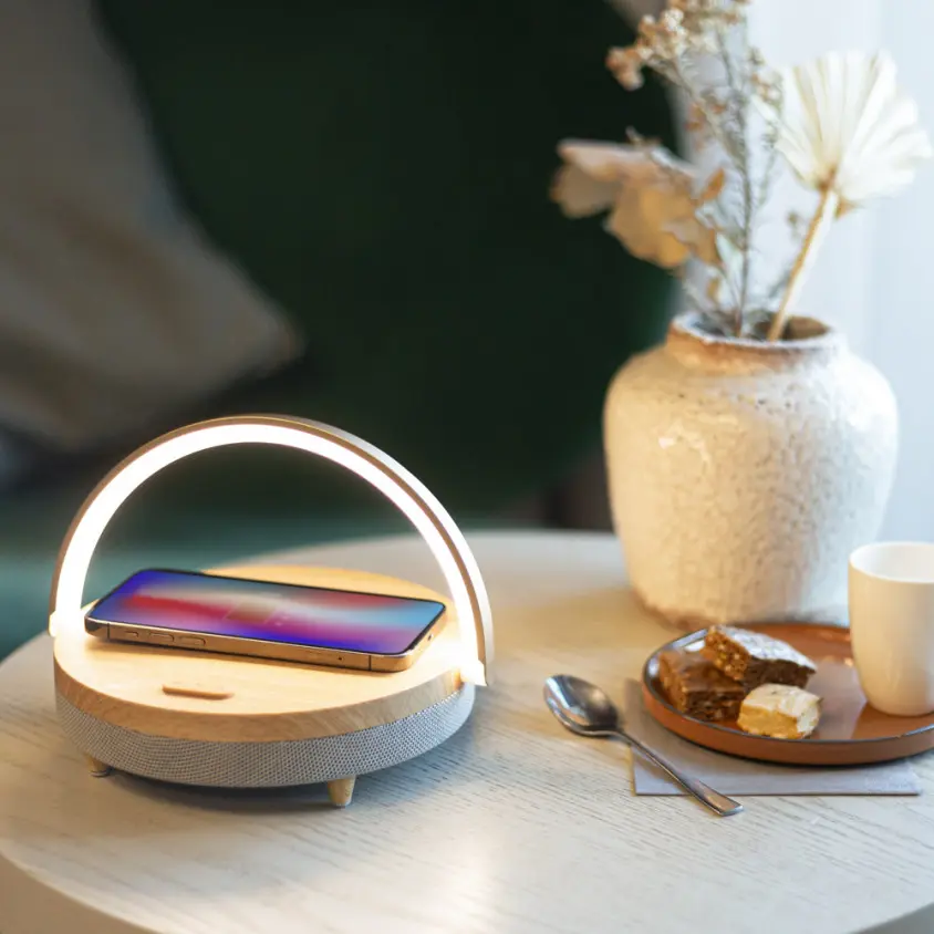 enceinte-led-chargeur-induction-fast-charge (4).webp