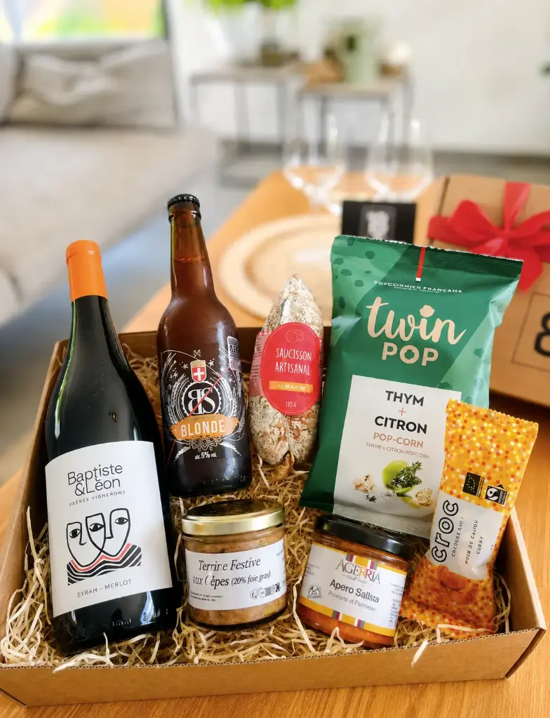 Coffret apéritif avec vin rouge & bière